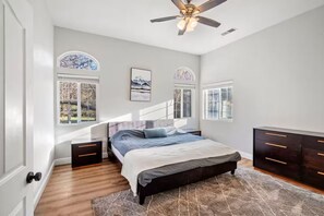 6 bedrooms, iron/ironing board, travel cot, WiFi