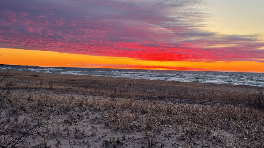 Fletchys Pictured Rocks Resort