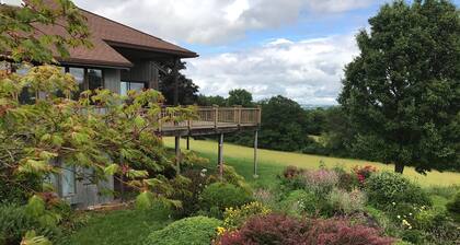 Spectacular 3-bedroom estate in the heart of wine country in the Finger Lakes.