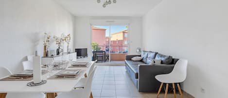 Televisión y estéreo