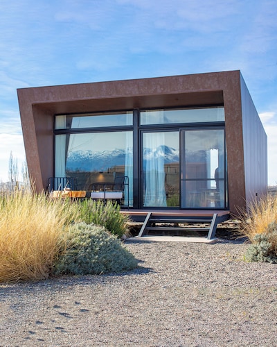 Andeluna Winery Lodge