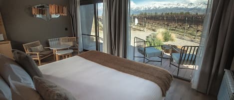Chambre Confort, vue sur la montagne | Literie de qualité, couette en duvet, articles de minibar gratuits