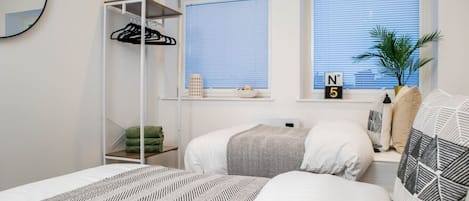 2 chambres, fer et planche Ă  repasser, Wi-Fi, literie fournie