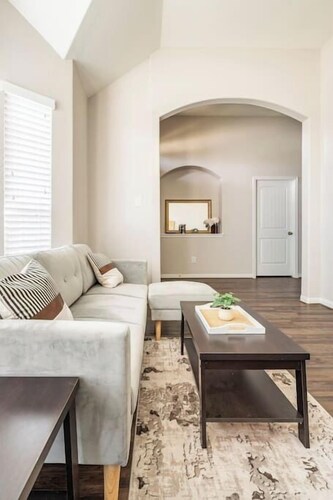 Arbor Suite | Cypress