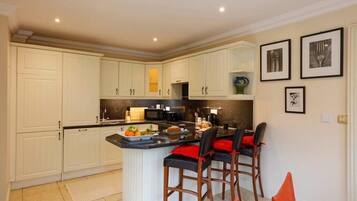 Microwave, oven, dishwasher
