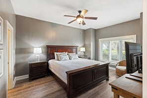 3 habitaciones, tabla de planchar con plancha y wifi gratis 