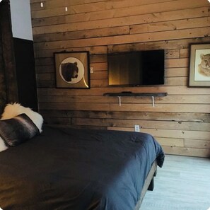 4 bedrooms, WiFi, bed sheets