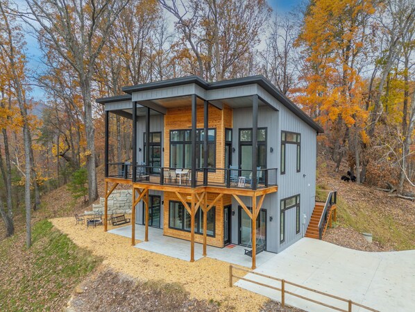 Exterior - Modern Mountain Mansion with Stunning View! (Lake Lure)