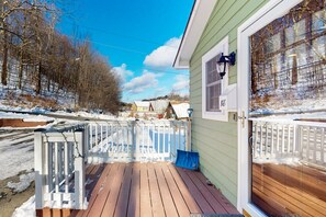 Property grounds - Walk-to-town house, one-mile from Okemo Resort, a/c, w/d, wifi, yard, deck (Ludlow)