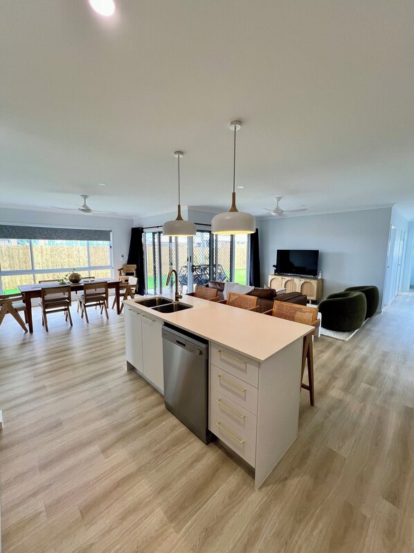 Interior - Relax at this Hampton style Beach House 3 min drive to the centre of everything. (Bargara)