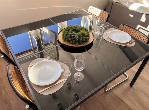 [SKY Cinema] Elegance and design in the heart of Trento