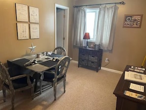 Dining - *Millstone Cottage w/Lake & Pool access, Wi-Fi (Preston County)