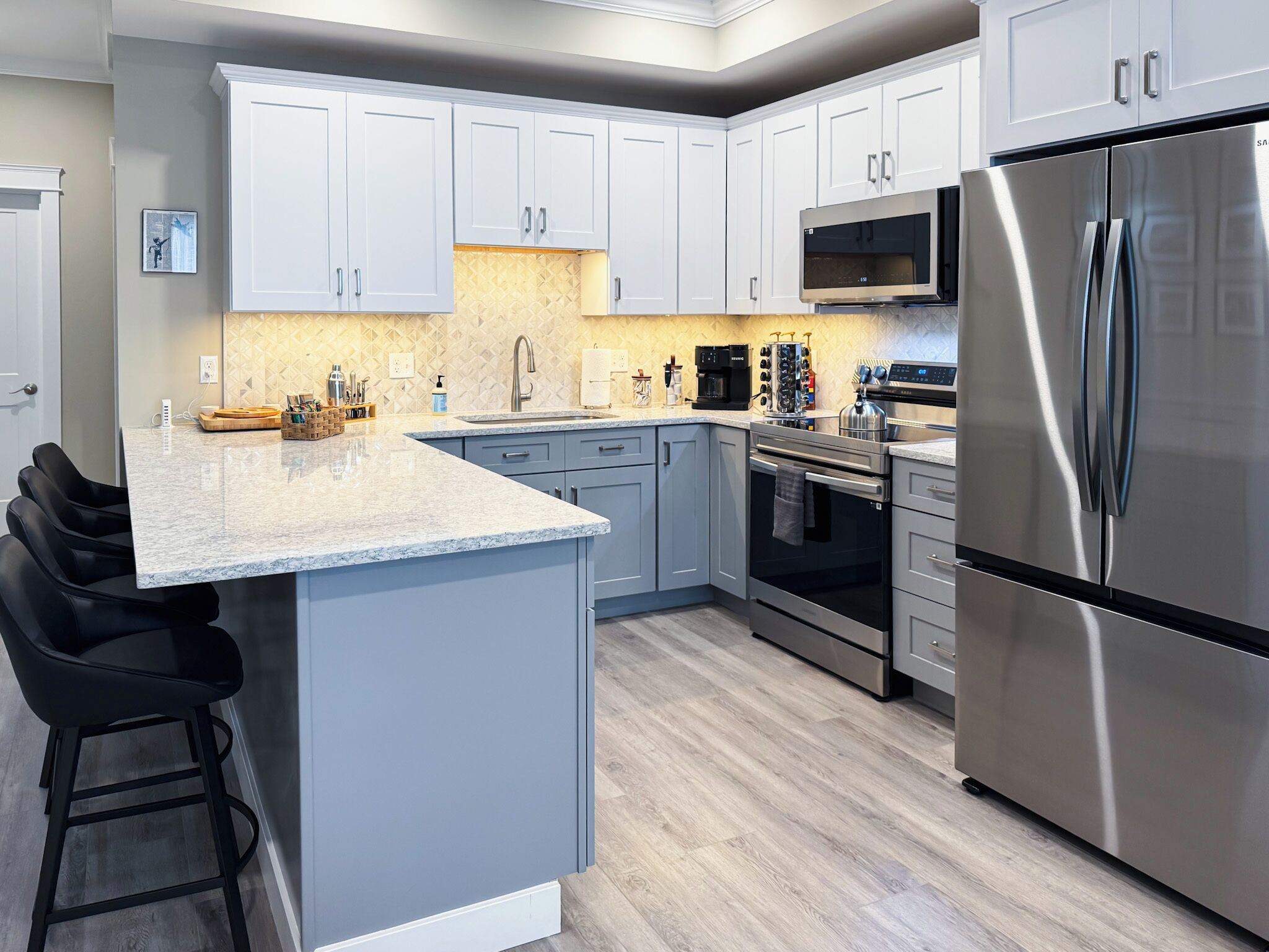 微波炉、烤箱、炉灶、洗碗机