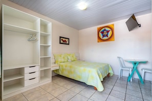 Suite - AP 33 Ala Mariscal Residencial Solavir (Bombinhas)