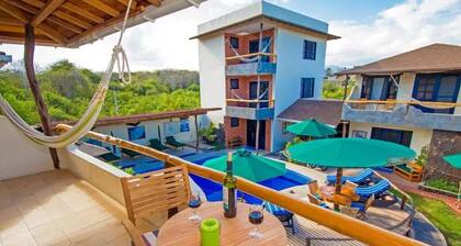 Galapagos Cottages - One-Bedroom House