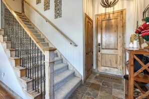 บ้านพัก (4 Bedrooms) | ภายใน