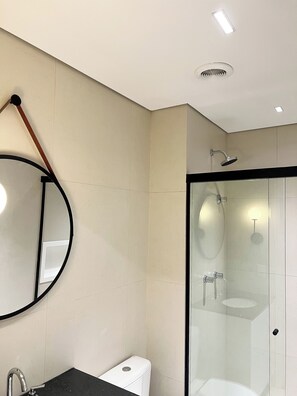 Bathroom - Studio sofisticado 230m do metrô (São Paulo)