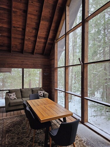 Aspen Chalet- overlooks Brickyard Creek in Bayfield