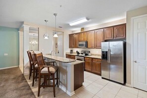 Private kitchen - Orlando Resort Rentals Near Universal (Orlando)