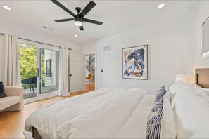 3 bedrooms, travel crib, WiFi, bed sheets