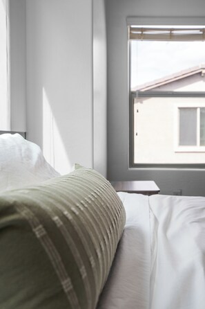 3 quartos, ferros/tábuas de passar roupa, Wi-Fi, roupa de cama