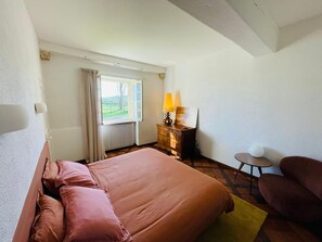 5 bedrooms, Internet