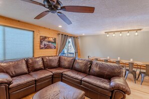 Smart TV, fireplace, video games