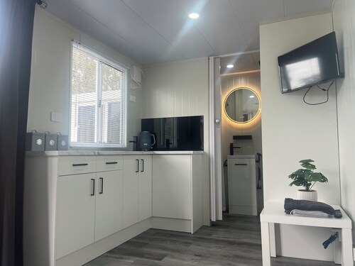 Book now for Jan & Feb HUGE discount.Two night min stay.