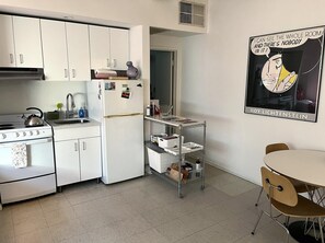 Comfort Studio, 1 Double Bed with Sofa bed, Patio, Mountain View | Private kitchen