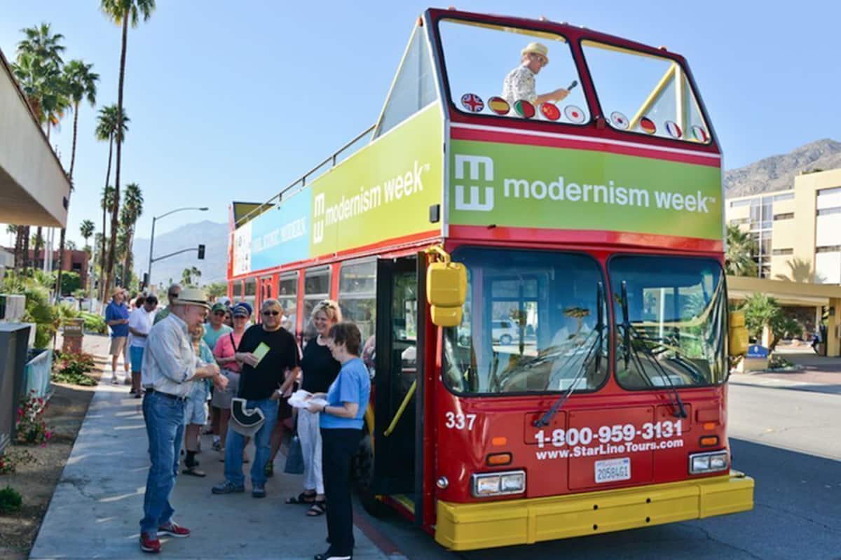 Departamento Confort, 1 habitación, patio, vista a la montaña | Escritorio y espacio para trabajar con laptop