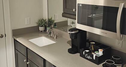 Cozy 1-bedroom apartment in nice Houston with AC, WiFi