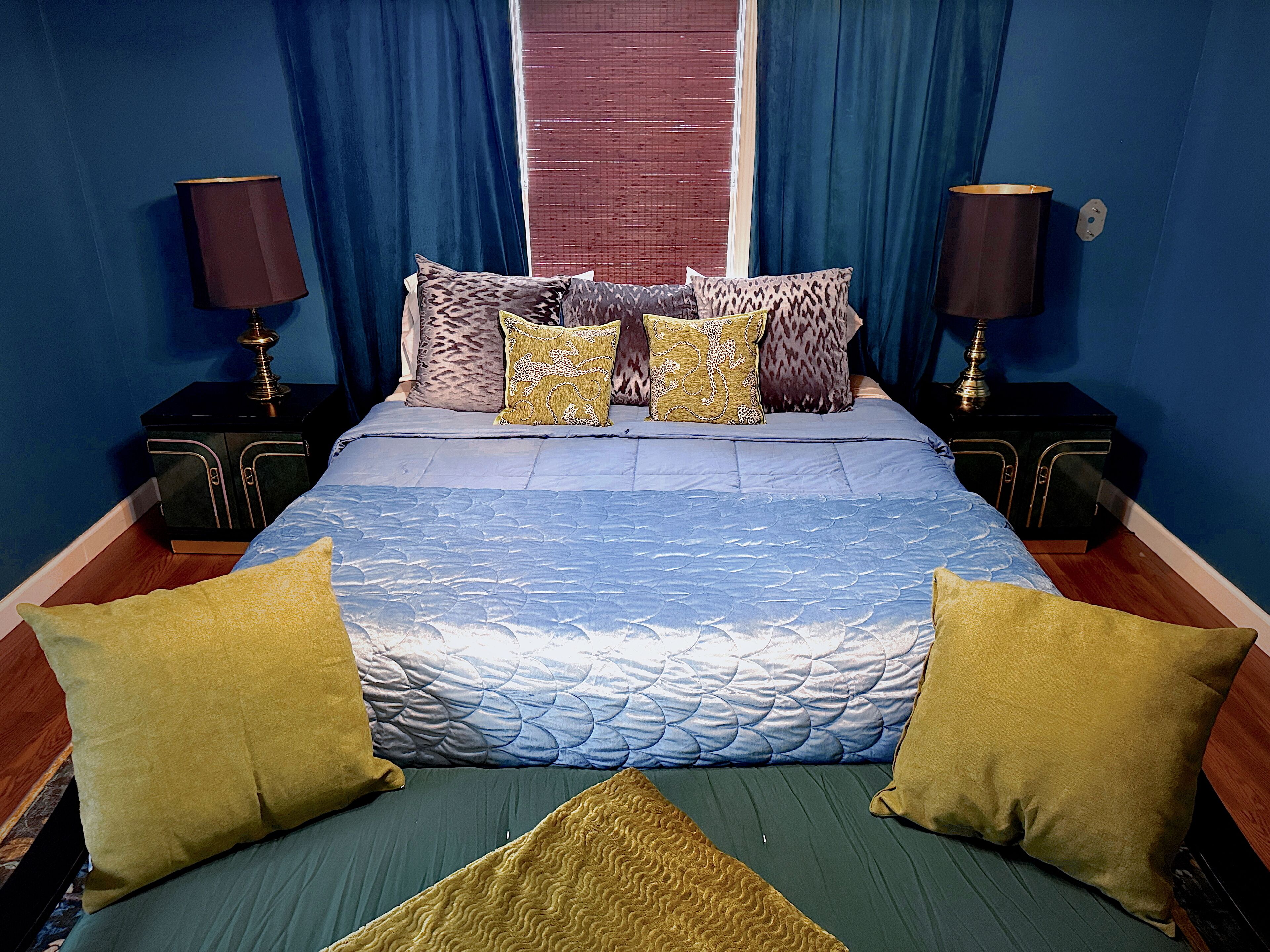 4 sovrum, skrivbord, strykjärn/strykbräda och wi-fi