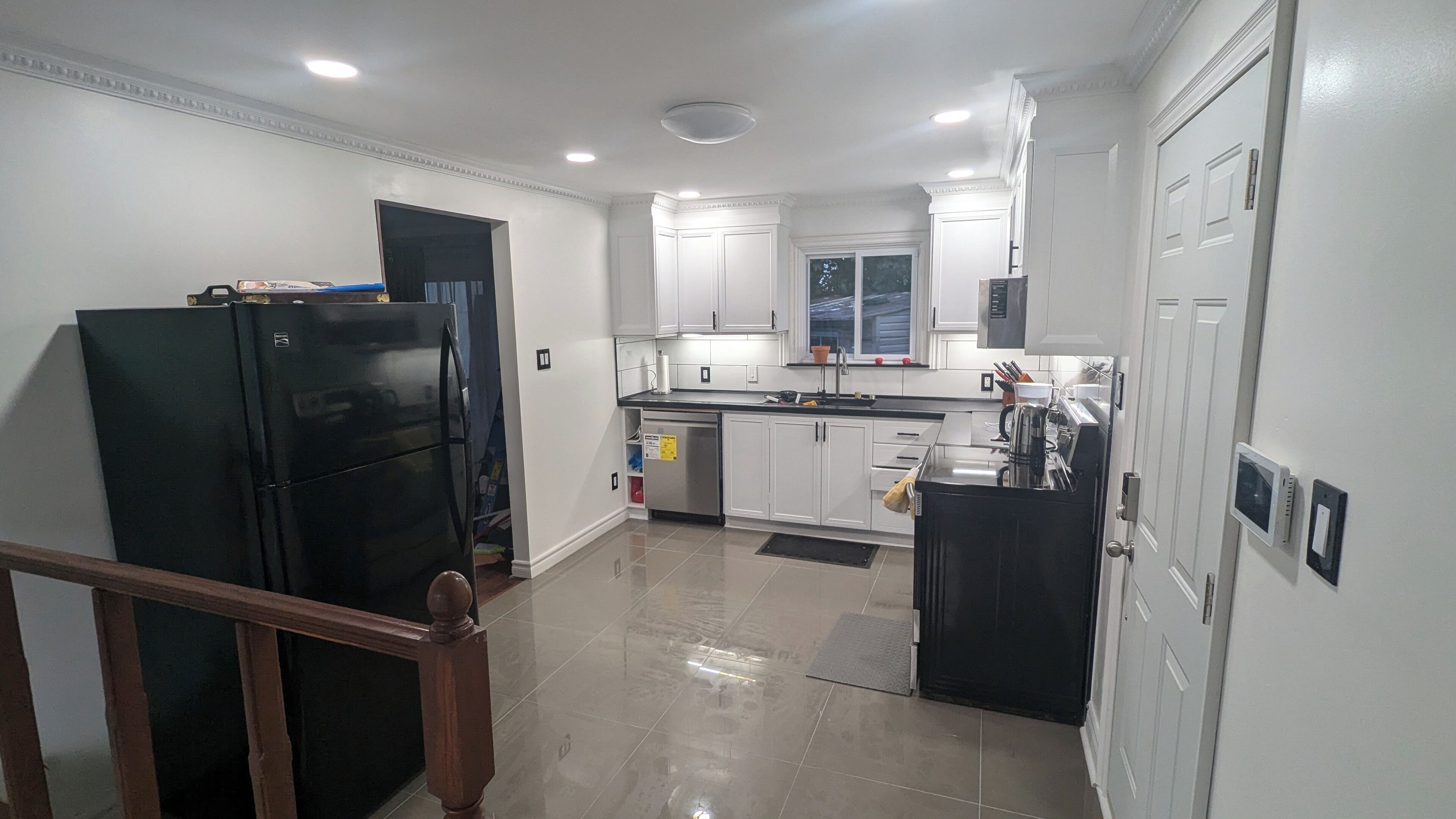 Dishwasher, coffee/tea maker