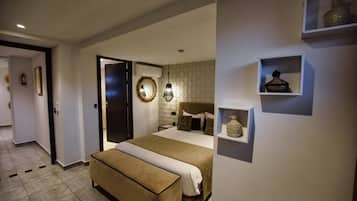 Deluxe Double Room, Private Bathroom | Miscellaneous