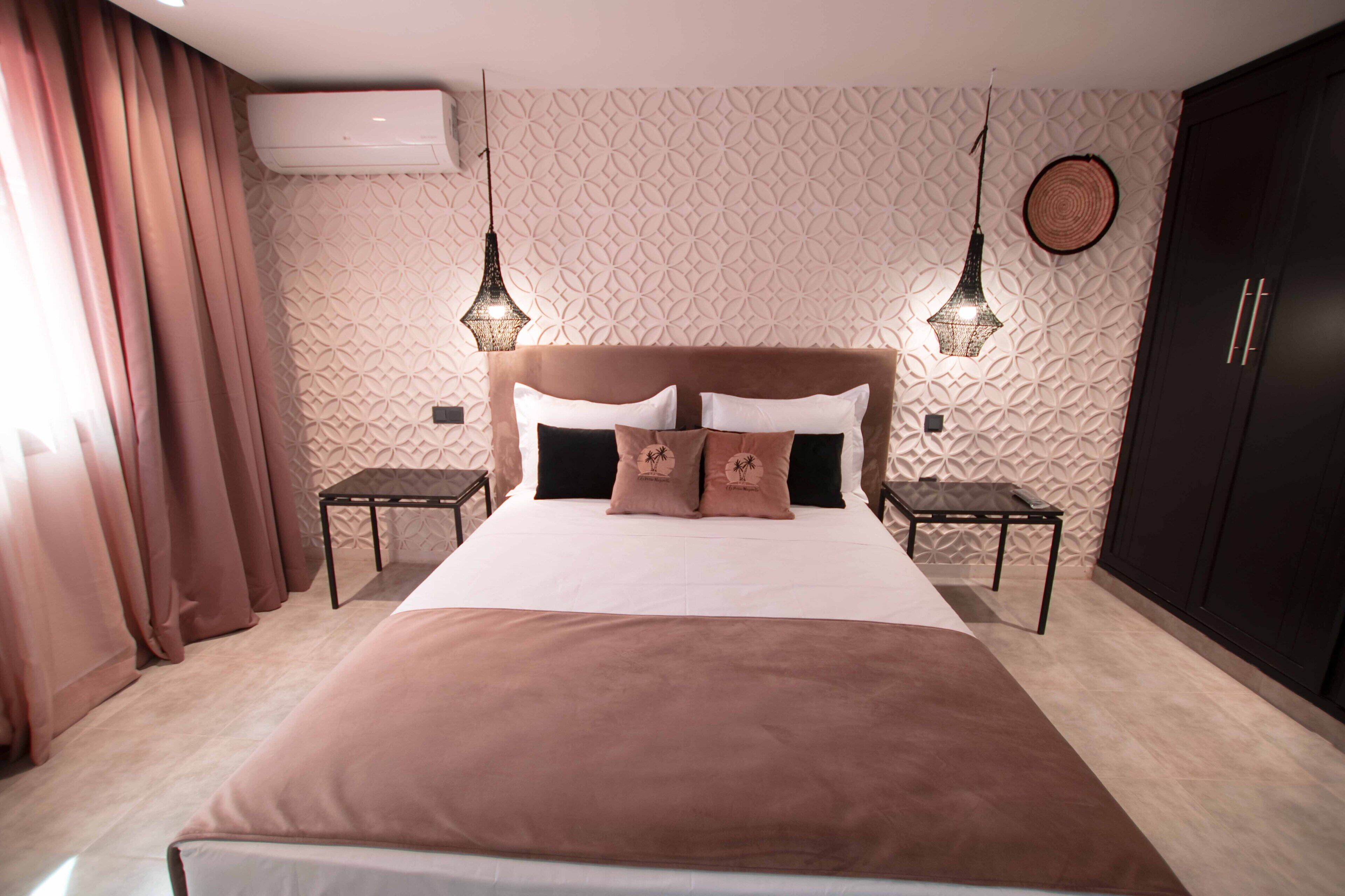 Chambre Double Deluxe, salle de bains privée | Chambres insonorisées, Wi-Fi gratuit
