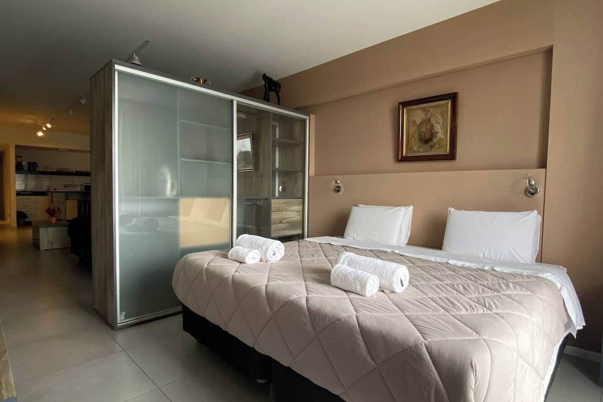 Apartamento familiar, balcón | 1 dormitorio, cortinas opacas, sistema de insonorización y wifi gratis