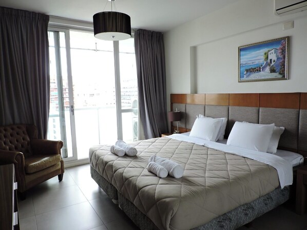 Classic-Apartment, Balkon, Gartenblick