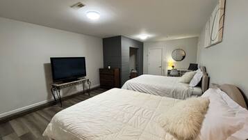 1 chambre, fer et planche à repasser, Wi-Fi, draps fournis