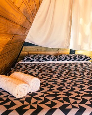 1 bedroom, iron/ironing board, WiFi, bed sheets - Panorama Chalet (reserved space with beautiful view) (Munhoz)
