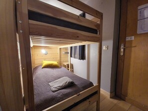 2 Schlafzimmer, Bettwäsche