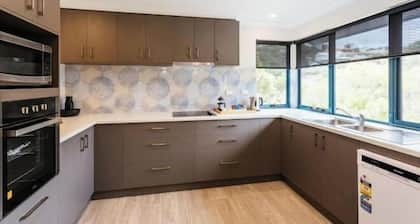 Dolphin Lodge Albany - Self Contained Apartments at Middleton Beach