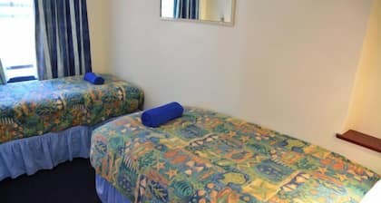 Dolphin Lodge Albany - Self Contained Apartments at Middleton Beach