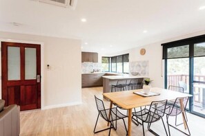 Cribs/infant beds - Dolphin Lodge Albany - Self Contained Apartments at Middleton Beach (Middleton Beach)