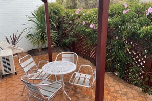 Cribs/infant beds - Dolphin Lodge Albany - Self Contained Apartments at Middleton Beach (Middleton Beach)