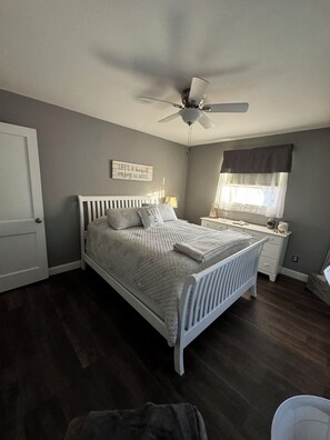 5 bedrooms, iron/ironing board, WiFi