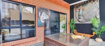 Noir Cottage Glenelg North 3Br Netflix BBQ