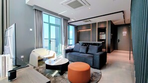 Presidential Duplex, Multiple Beds, Balcony, Sea View | Living area - La.mer Butik Hotel (Kota Kinabalu)
