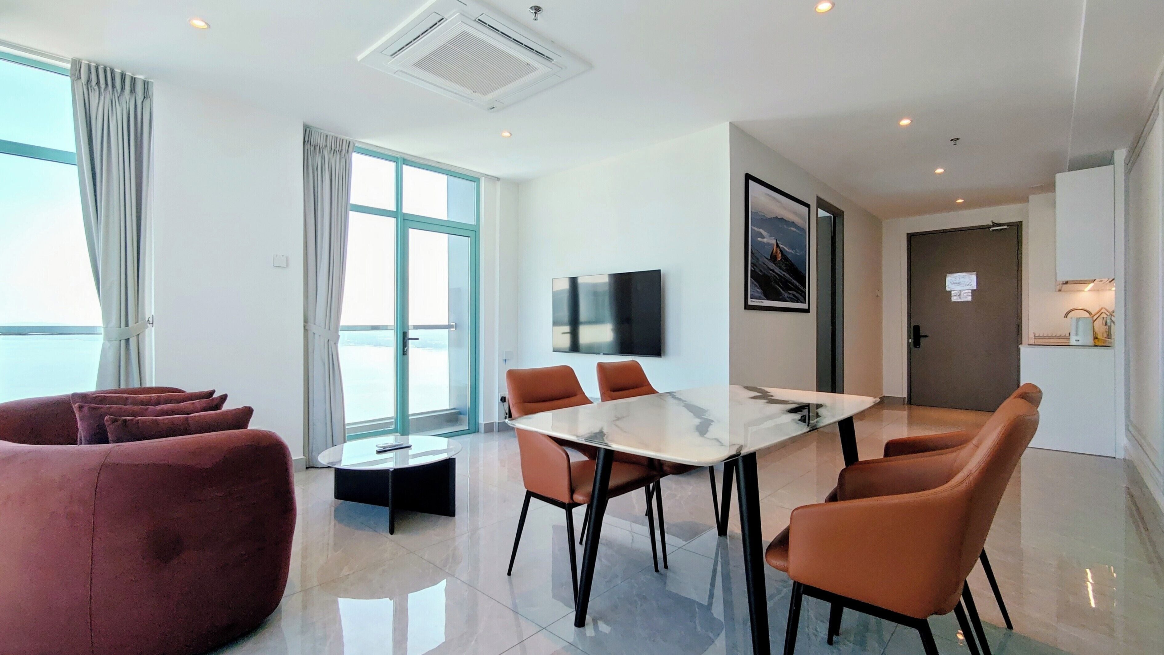 Premier Suite, 1 Bedroom, Balcony, Sea View | Living area | 55-inch Smart TV with digital channels