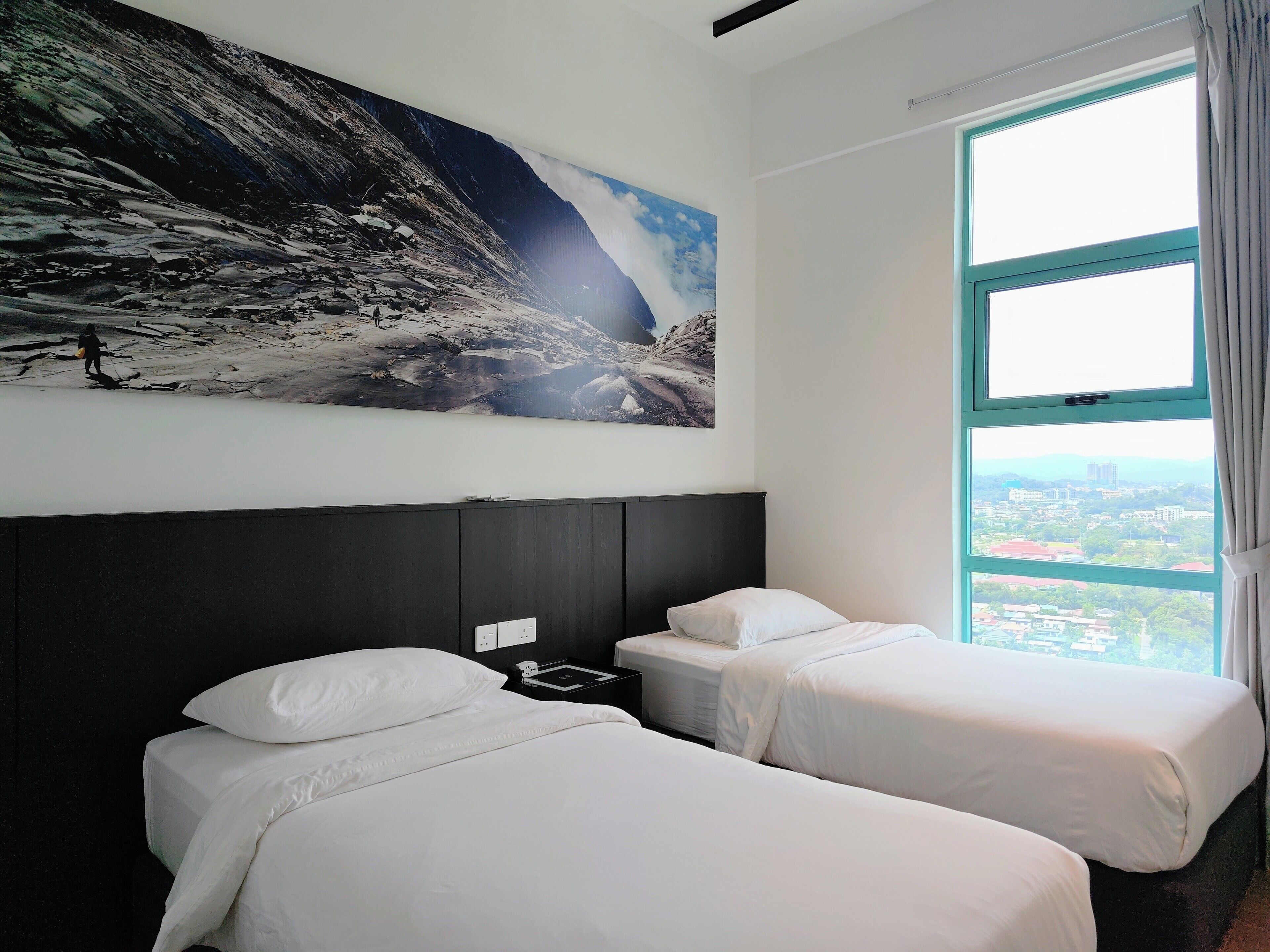 Blackout curtains, free WiFi, bed sheets