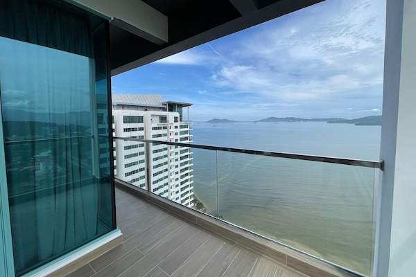 Premier Suite, 2 Bedrooms, Balcony, Sea View | Balcony